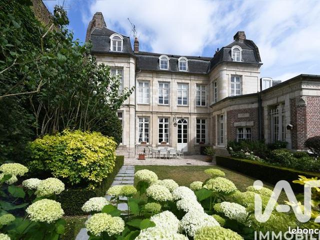Maison 8 pièces 240 m²