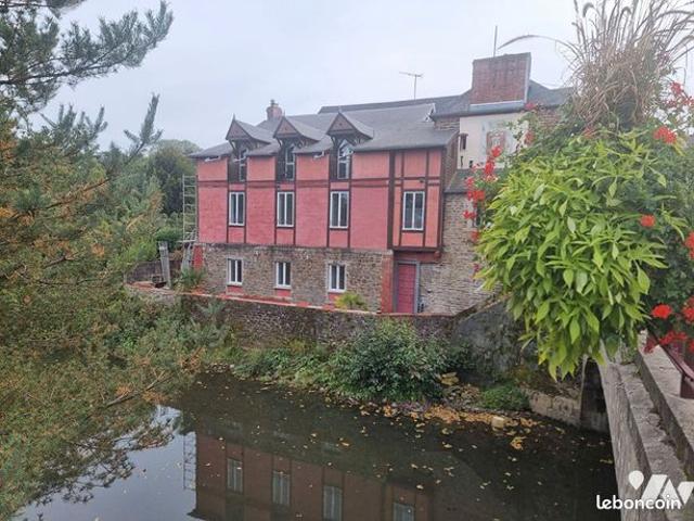 Maison 8 pièces 240 m²