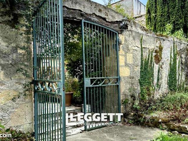 Maison 8 pièces 240 m²