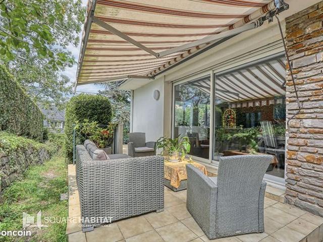 Maison 8 pièces 240 m²