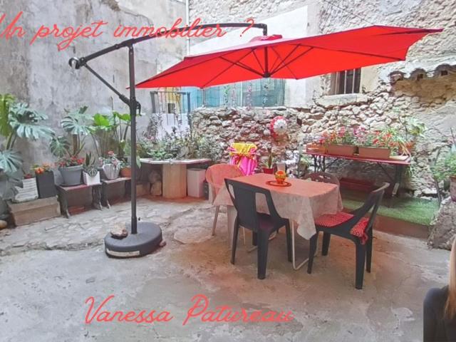 Maison 8 pièces 240 m²