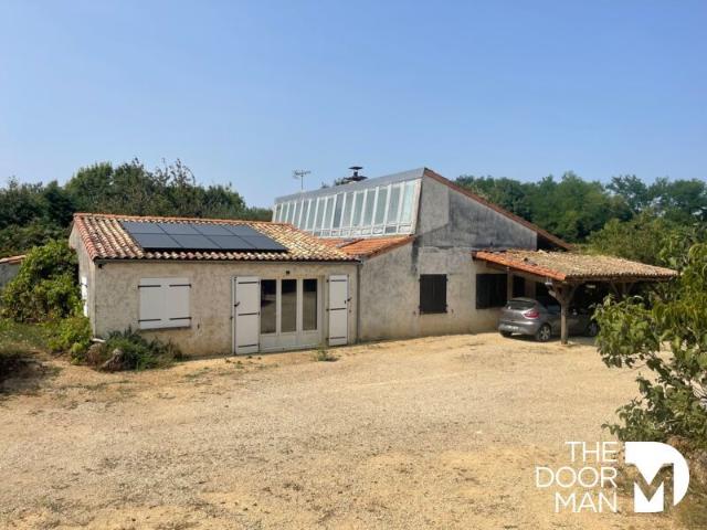 Maison 8 pièces 240 m²