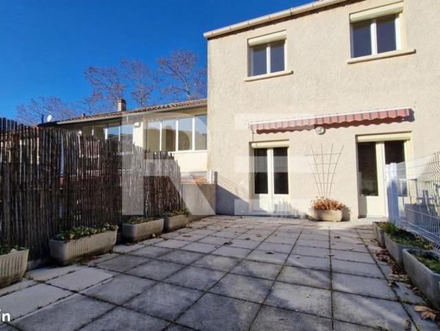 Maison 8 pièces 240 m²