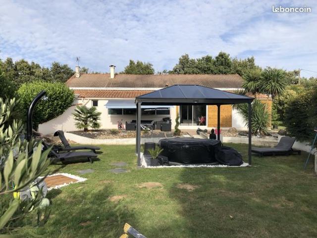 Maison 8 pièces 240 m²