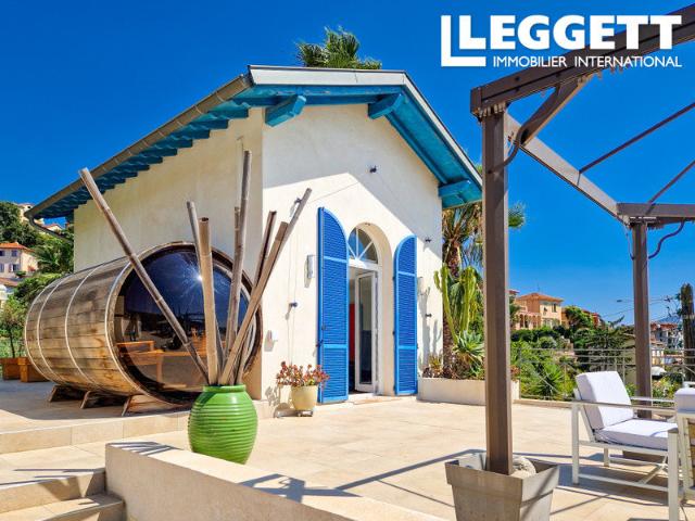 Maison 8 pièces 240 m²