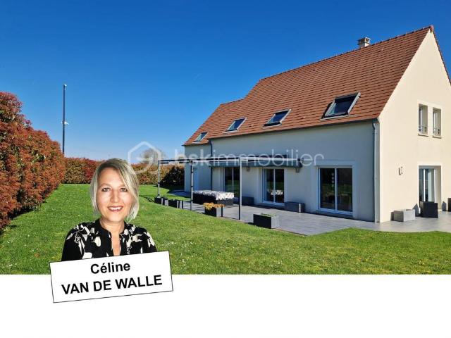 Maison 8 pièces 240 m²