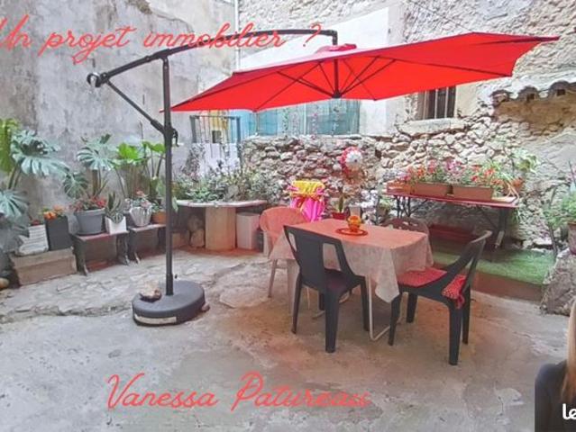 Maison 8 pièces 240 m²