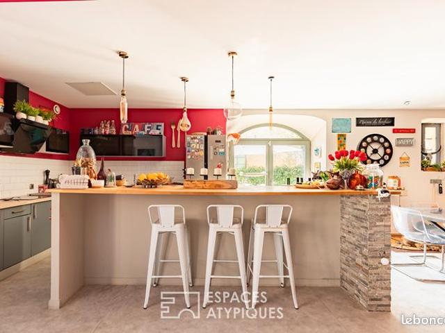 Maison 8 pièces 240 m²