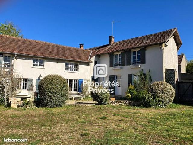 Maison 8 pièces 241 m²