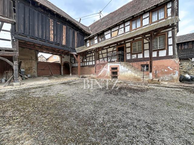 Maison 8 pièces 241 m²