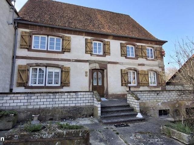 Maison 8 pièces 242 m²
