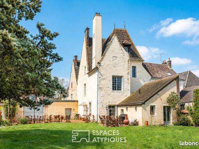 Maison 8 pièces 243 m²
