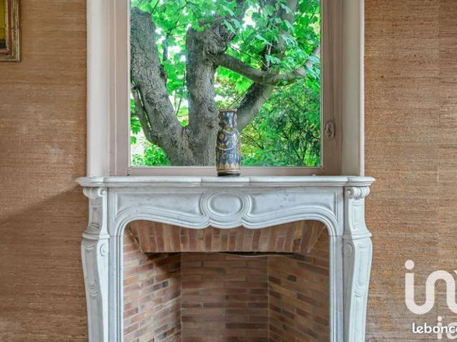 Maison 8 pièces 243 m²