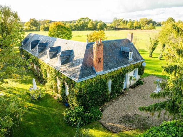 Maison 8 pièces 243 m²