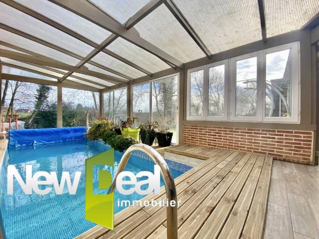 Maison 8 pièces 254 m²