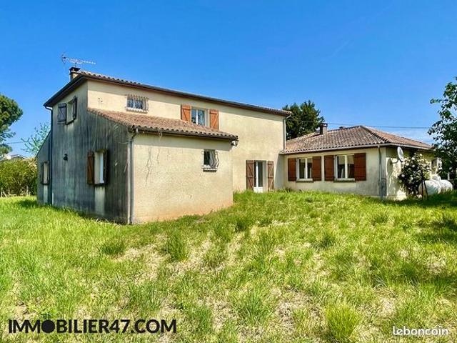 Maison 8 pièces 255 m²