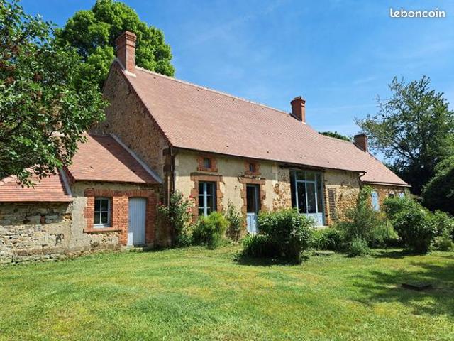 Maison 8 pièces 256 m²