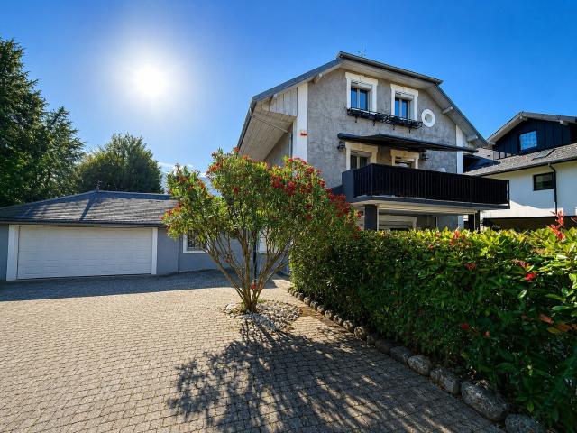 Maison 8 pièces 257 m²