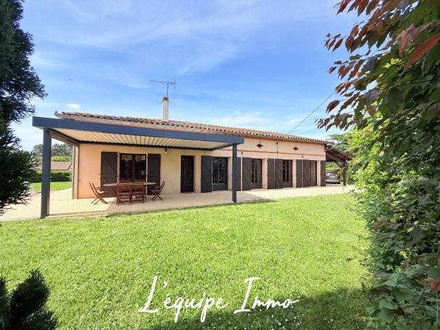 Maison 8 pièces 257 m²