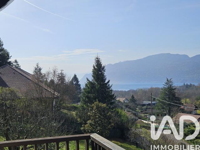 Maison 8 pièces 257 m²