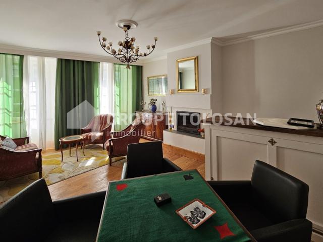Maison 8 pièces 257 m²