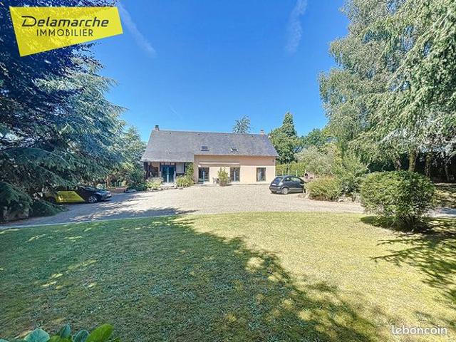 Maison 8 pièces 257 m²