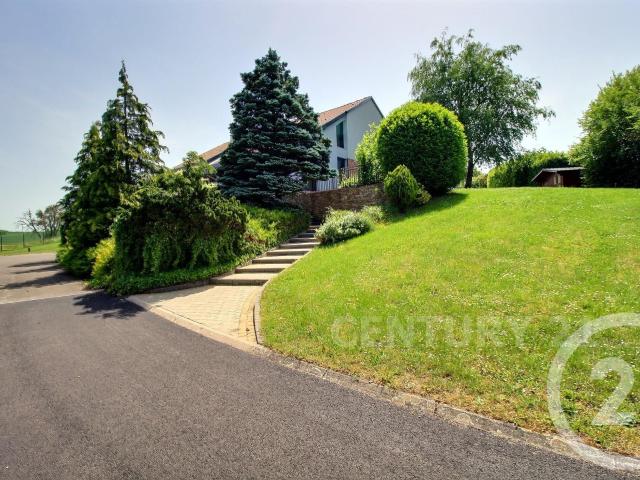 Maison 8 pièces 258 m²