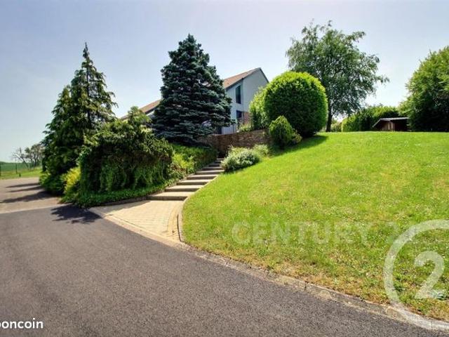 Maison 8 pièces 258 m²