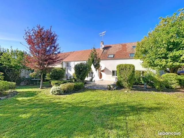 Maison 8 pièces 258 m²