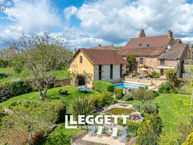Maison 8 pièces 258 m²