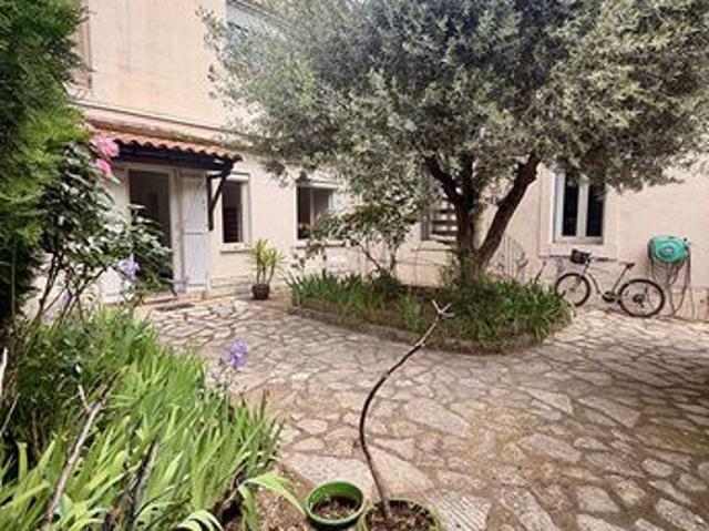 Maison 8 pièces 258 m²