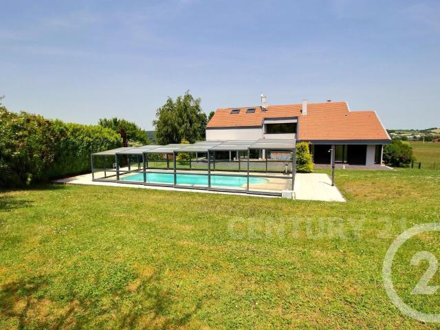 Maison 8 pièces 258 m²