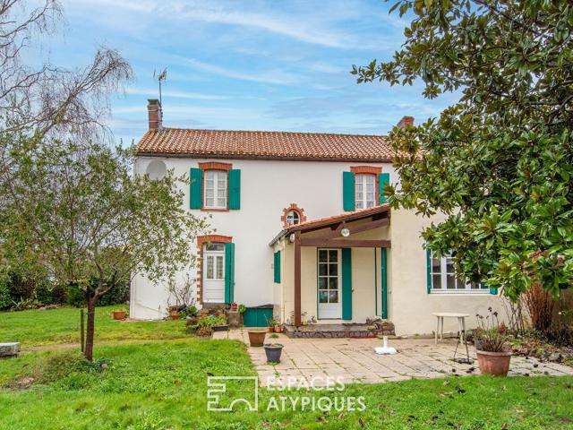 Maison 8 pièces 250 m²