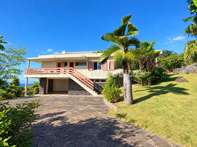 Maison 8 pièces 250 m²