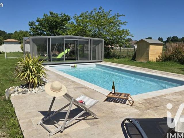 Maison 8 pièces 250 m²