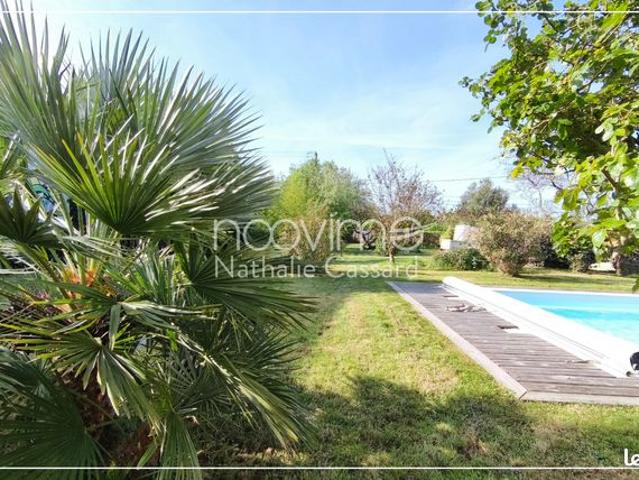 Maison 8 pièces 250 m²