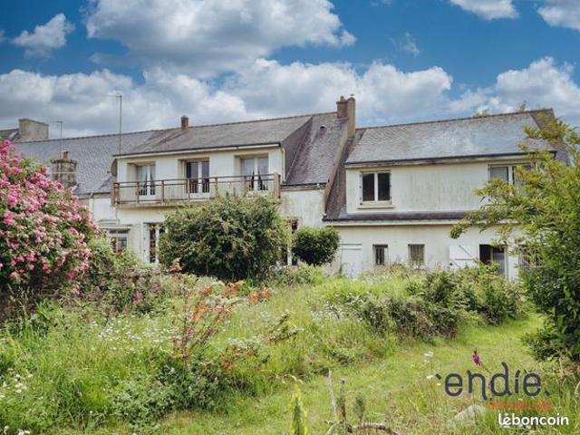 Maison 8 pièces 250 m²
