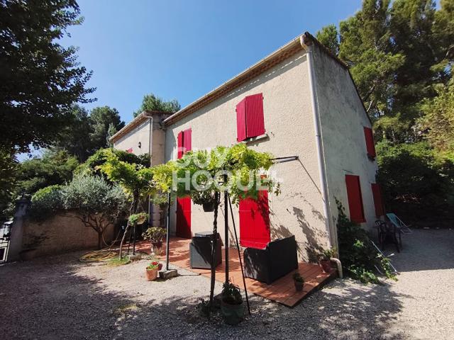 Maison 8 pièces 250 m²