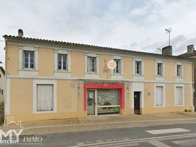 Maison 8 pièces 250 m²