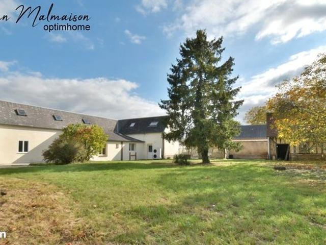 Maison 8 pièces 250 m²
