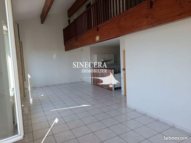 Maison 8 pièces 250 m²