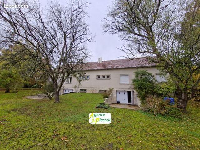 Maison 8 pièces 250 m²