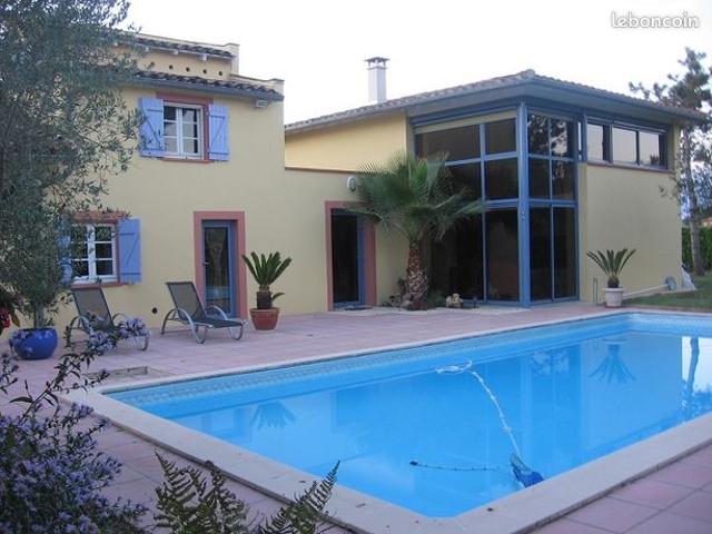Maison 8 pièces 250 m²