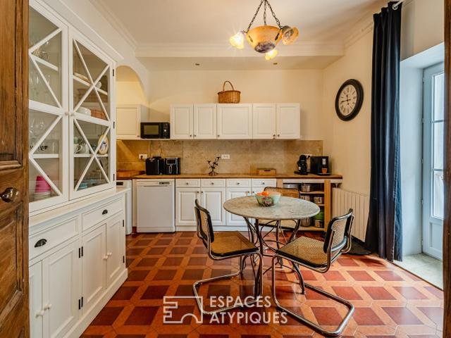 Maison 8 pièces 250 m²