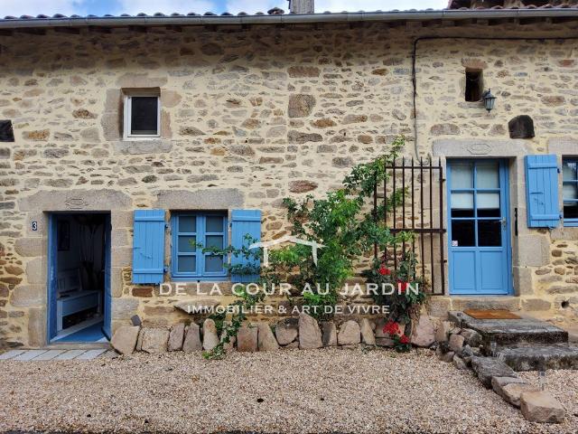 Maison 8 pièces 250 m²