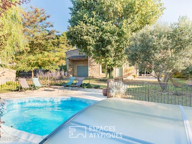Maison 8 pièces 250 m²