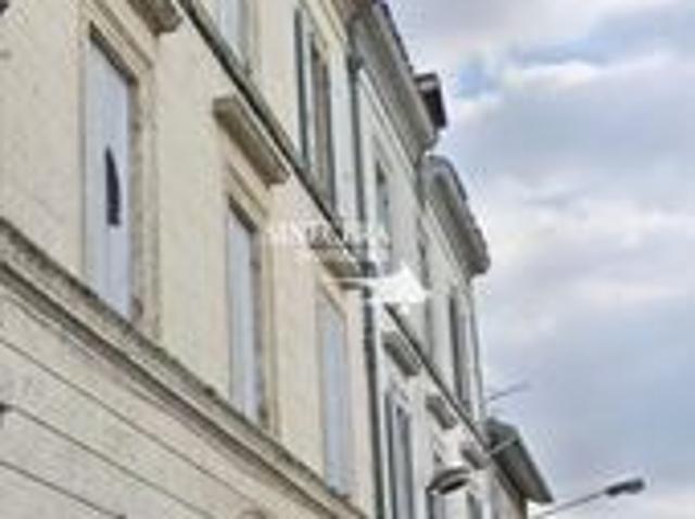 Maison 8 pièces 250 m²