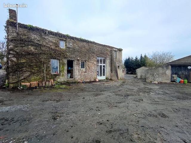 Maison 8 pièces 250 m²