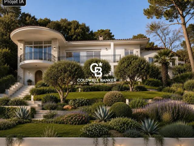 Maison 8 pièces 250 m²