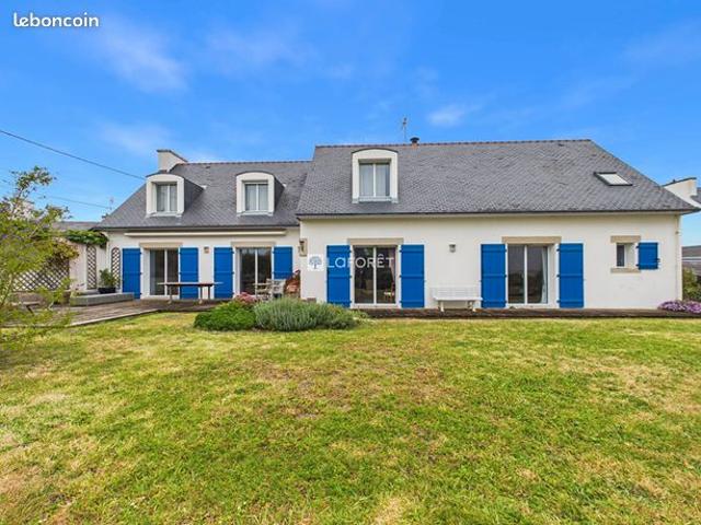 Maison 8 pièces 250 m²